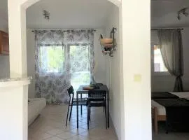 Nice apartment (2) for 2-4 in 60m to beach