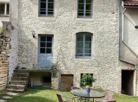 La Mamone, vacation home in Ornans