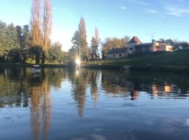 Domaine CocoBeach, hotel de playa en Bergerac