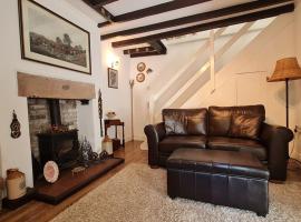 Peaceful cottage retreat in the Peak District, hotel in Wirksworth