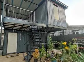 Cabin Roomstay KAK TON