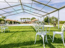 Federico Holidays - Bed & Breakfast con piscina, spahotel in Racale