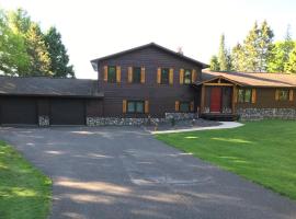 Peace Of Mind On Namakagon Condo, hotel in Namekagon