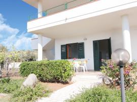 Nice residence in San Nicol di Ricadi with pool, hotel em Ricadi