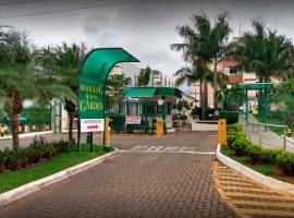 Flat Condomínio Garden Park by CentoEdez: Brasília'da bir otel