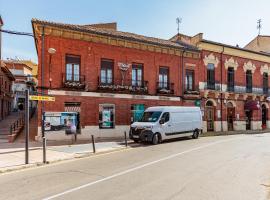 Los Balcones del Camino, хотел в Саагун