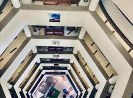 HZ Grand Hotel, hotelli 