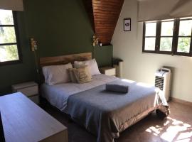 Casa Verde 3, habitación en casa particular en Godoy Cruz