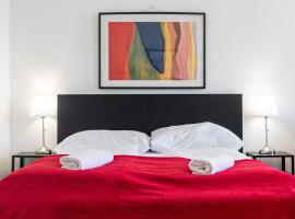 Amazing 2BR Apt Near Downtown