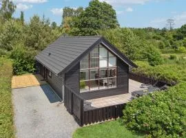 Stunning Home In Ebeltoft With 3 Bedrooms, Sauna And Wifi