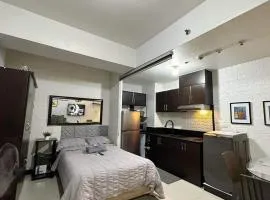 Manhattan Parkview studio unit
