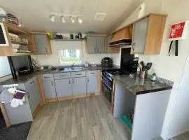 6 Rannoch, lovely holiday static caravan for dogs & their owners.