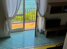 Casa Vista Mare, apartment in Capri