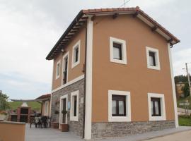 Casa vacacional Escuela la Llera, hotel com estacionamento em Colunga