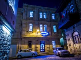 Premier Old Gates Hotel, hotel di Baku Old Town, Baku