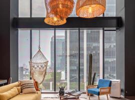 Casa Magenta by Kukun