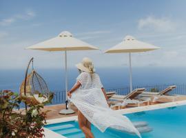 Carmel Villas, hotel with jacuzzis in Drymon