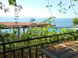 Loggia Two, bed and breakfast en Agia Galini