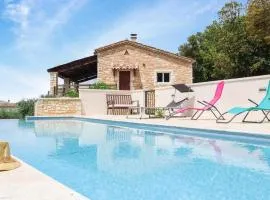 Cozy Home In Orgnac-L'aven With Wifi