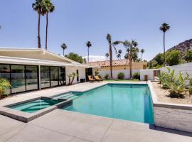 Indian Wells Vacation Rental Home in 55 and Community, cottage in Indian Wells