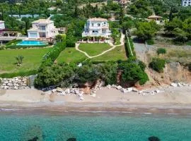 Waterfront 5BR Villa near Porto Heli by JJ Hospitality