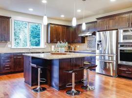 Issaquah's spacious pet-friendly home near I90, cottage ở Issaquah
