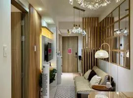 S Residences Tower 3 MOA Luxe Staycation by C