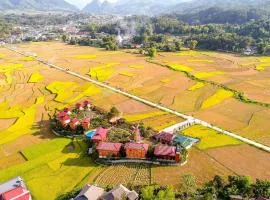 Love hill than Uyên