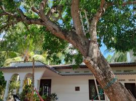 The White House, B&B in Trincomalee