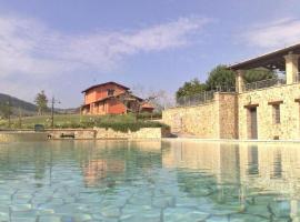 Holiday apartment on a farm in Umbria – hotel w mieście Bettona