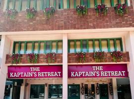 The Kaptain's Retreat, hotel en Chandigarh