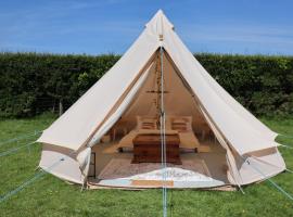 Rescorla Retreats- Poldark, luxury tent in Mevagissey