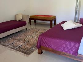Nature Resort, hotelli, jossa on pysäköintimahdollisuus kohteessa Polonnaruwa