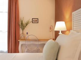 Hotel-Restaurant des Augustins - Cosy Places by CC - Proche Sarlat, מלון בסן-סיפרייה