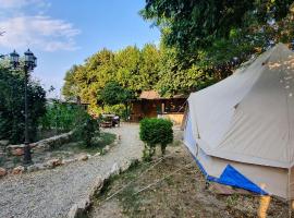 Magic Garden Emperor Bell Tent, luxusní stan v destinaci Vama Veche