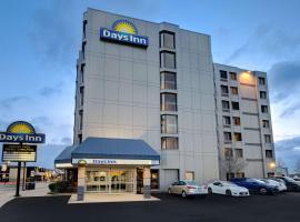 Days Inn by Wyndham Niagara Falls Near The Falls โรงแรมในไนแอการาฟอลส์