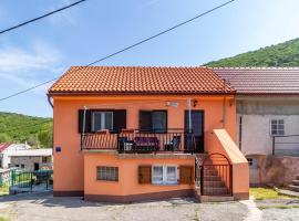 Lovely Home In Volarice -sveti Juraj With Wifi, cottage in Razbojište