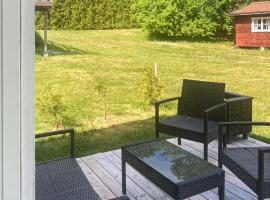Beautiful Home In Blankaholm With 2 Bedrooms And Wifi, hotel en Blankaholm