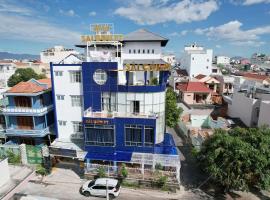 Saigon PT Hotel, hotel v destinaci Ấp Bình Hưng