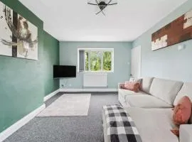 3 Bed House up to guests 7 in Oxford