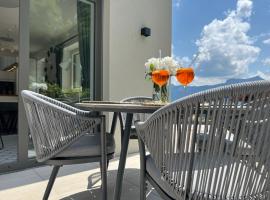 EXCLUSIVES APARTMENT - Auszeit Mondsee, hotel in Mondsee