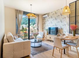 Homa Luxury Apartments Tivat with seaview, apartmen di Donja Lastva