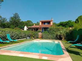 Albizia - Maison avec Piscine Privative, holiday home in Draguignan