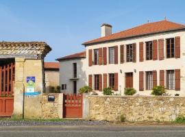 Chambre d'hôte Daugé, bed & breakfast i Saint-Cricq-Chalosse