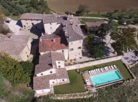 Borgo Colognola - Dimora Storica
