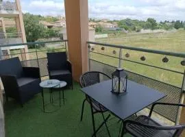 Le cocon de Marie,piscine, balcon, parking gratuit, baignoire