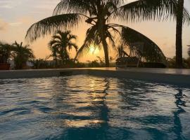 La cocoteraie, hotel v destinaci Barington