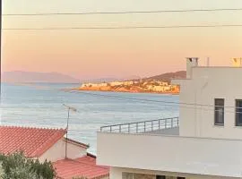 Fistiki Apartment - Sea view and island charm