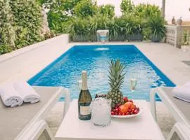 Villa Ardura - island holiday residence **** Bol. Island Brač、ボルのバケーションレンタル