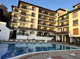 Spacious Fully Furnished Studio in Kavarna Apart Hotel